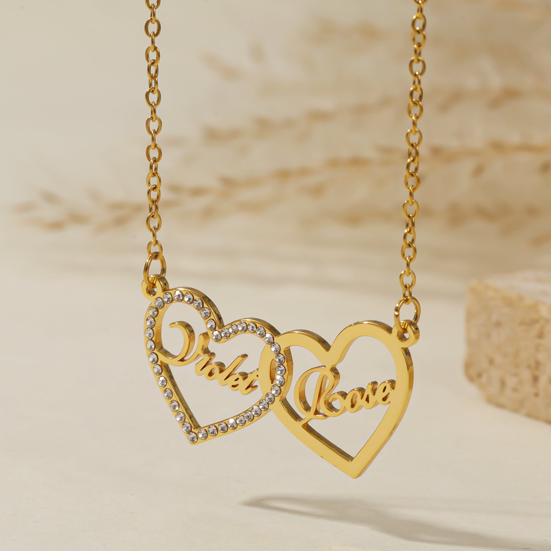 Bijoux Étoilés | Collier Personnalisé Prénom Femme avec Cœur Iced | Cadeau Unique pour Elle 3