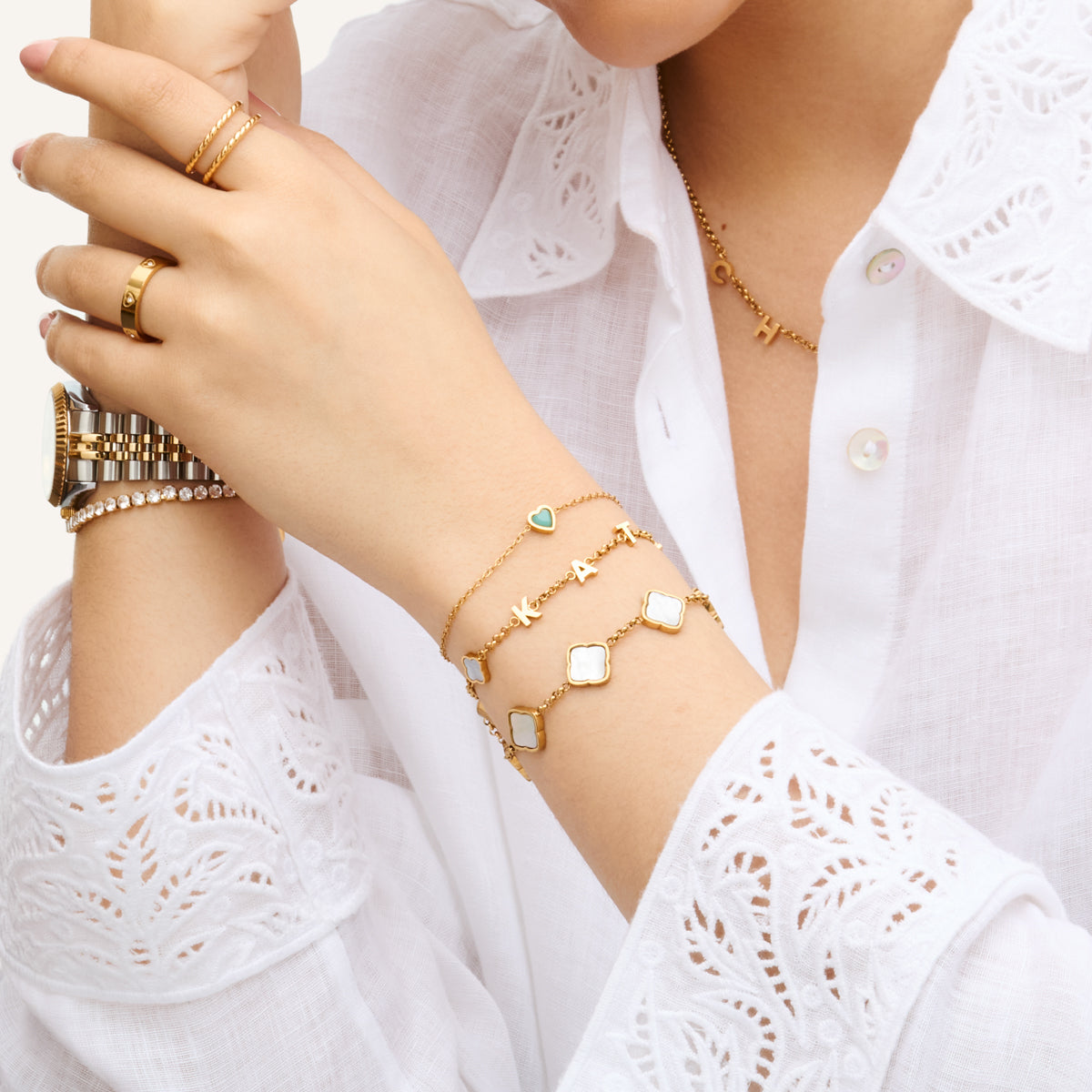 Bracelet Personnalisé Femme | Prénom en Plaqué Or 18K | Bijou Élégant pour Cadeau Unique 3